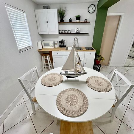 La Casita Of Raymond James Stadium Leilighet Tampa Eksteriør bilde