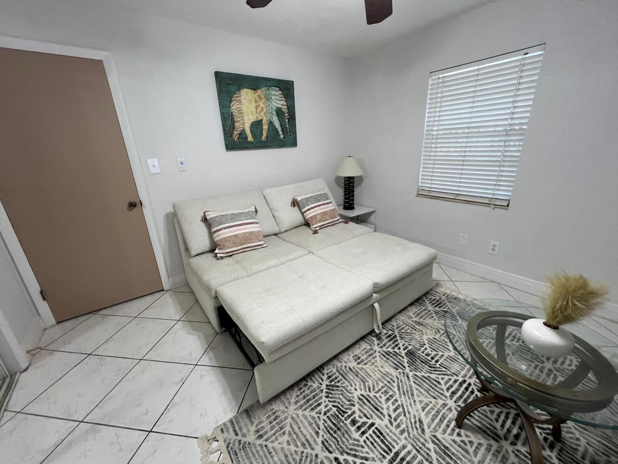La Casita Of Raymond James Stadium Leilighet Tampa Eksteriør bilde