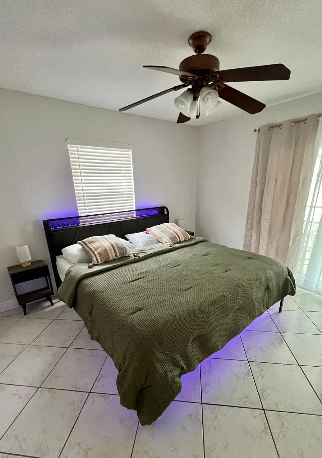 La Casita Of Raymond James Stadium Leilighet Tampa Eksteriør bilde